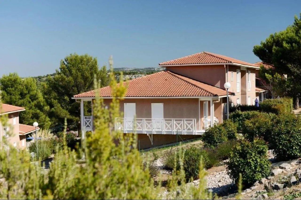 Apartment Residence Debussy - Maeva Home Carnoux France